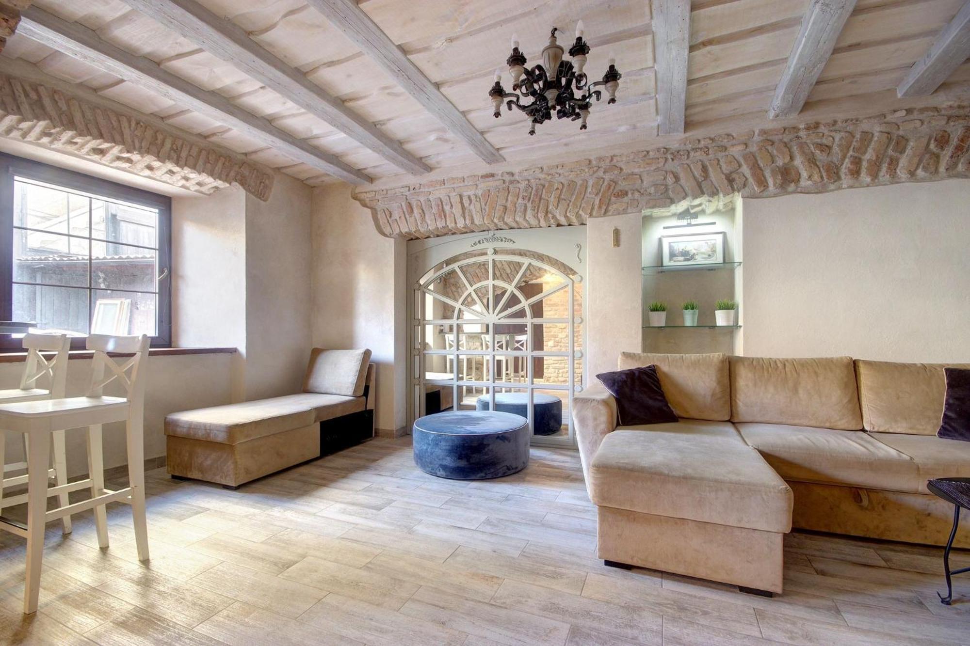 Historical Apartments X Free Parking Self Check In 24X7 By H&H VNO Buitenkant foto